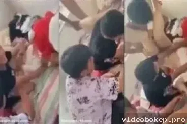 Bocil SMA Digangbang 5 Cowok, Memek Mungil Banjir Peju Kental