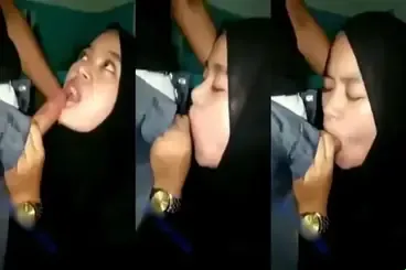 Bokep Indo Hijabers Ketagihan Peju Sepong Kontol WOT